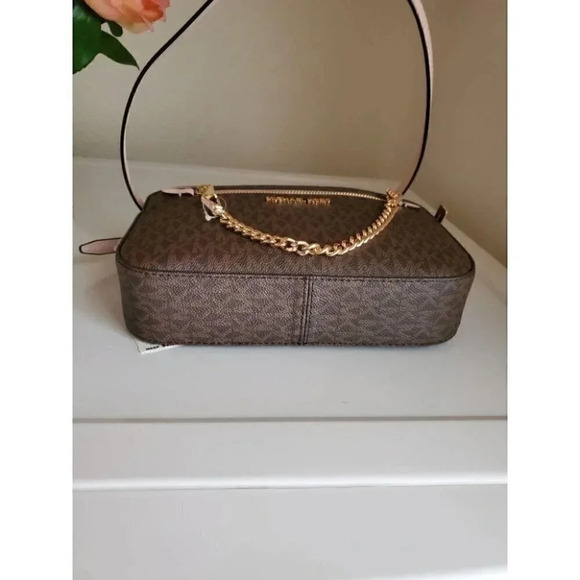 MICHAEL KORS LARGE EW ZP CHAIN XBODY POWDER BLUSH - Picture 4 of 12